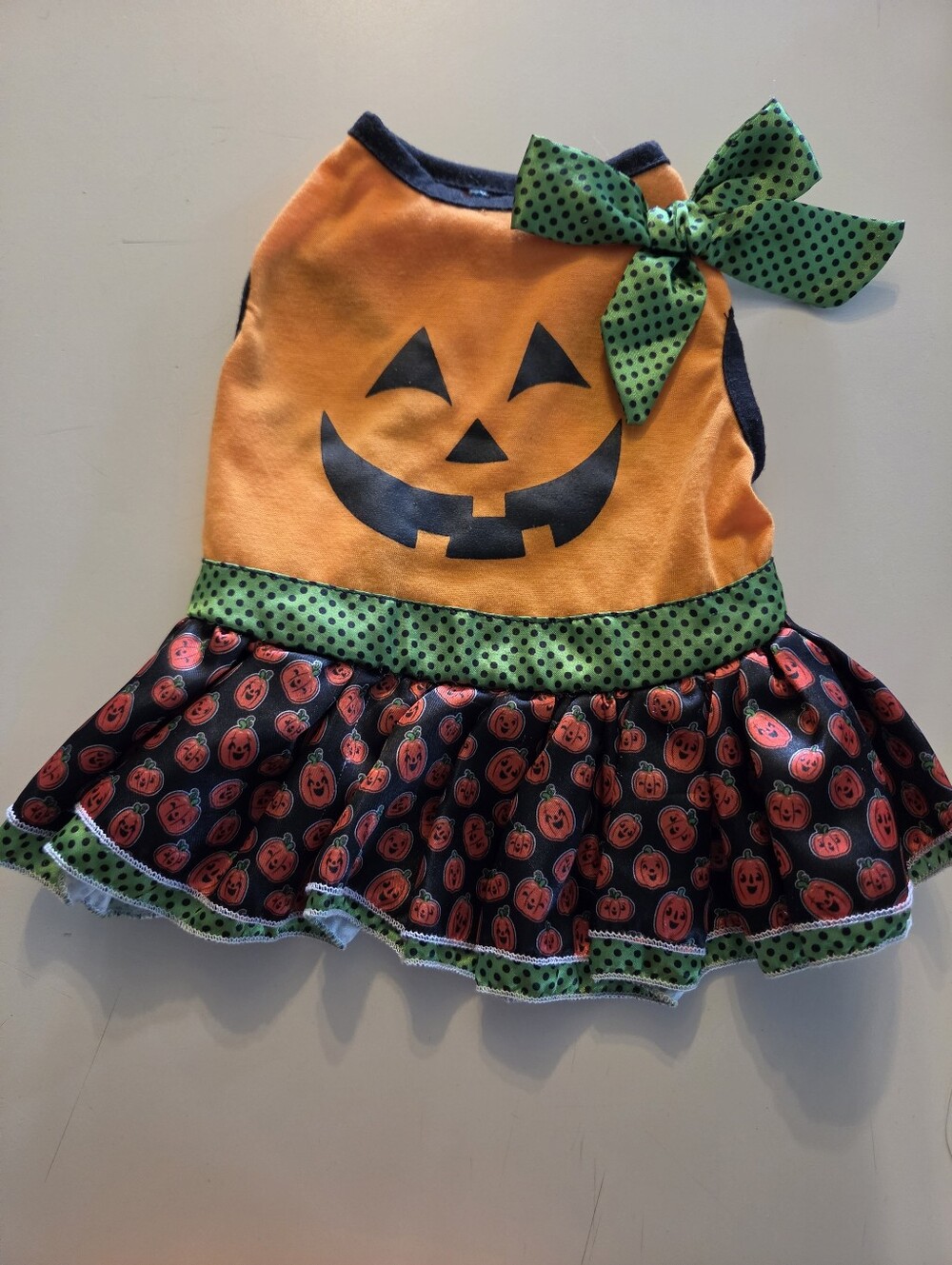 Extra Small NEW Pumpkin Dog Dress - Picture 2 of 3